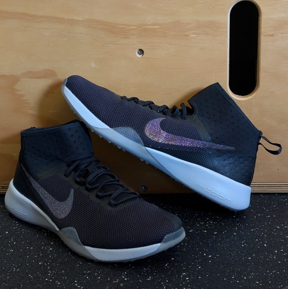 NWOB Nike Air Zoom Strong 2 - Picture 7 of 11